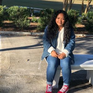 Meet your Posher, Grace